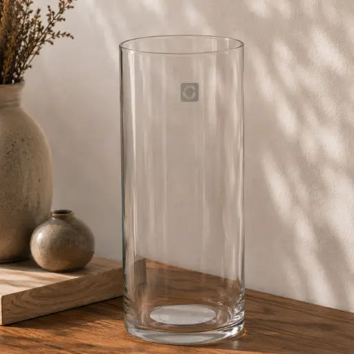 Vase brut en verre transparent – objet décoratif artisanal NaE Design